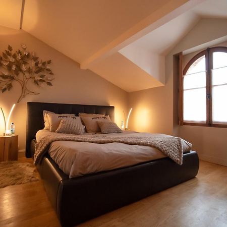 Bed and Breakfast L'Ame Des Hospitaliers Courteuil Exterior foto